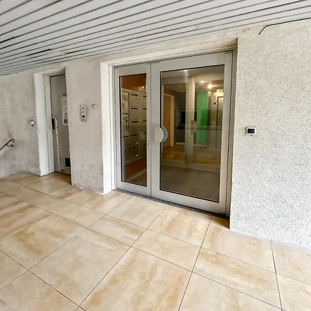 Appartement Avec Vue Jardin - Proche Du Metro