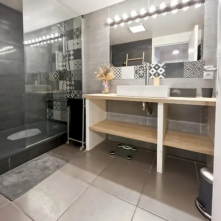 Avec Vue Jardin - Proche Du Metro Appartement *