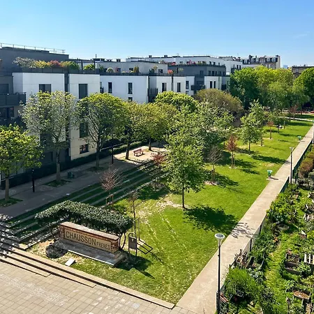 Appartement Avec Vue Jardin - Proche Du Metro